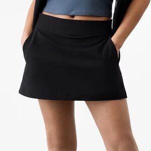 Athleta Women’s Brooklyn Mid Rise 13 1/2" Skort Black